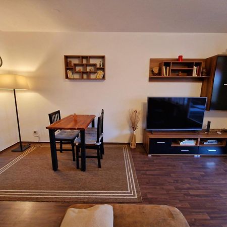 2-Zimmer Messe-Apartment Nbg-Langwasser 60Qm نورنبيرغ المظهر الخارجي الصورة